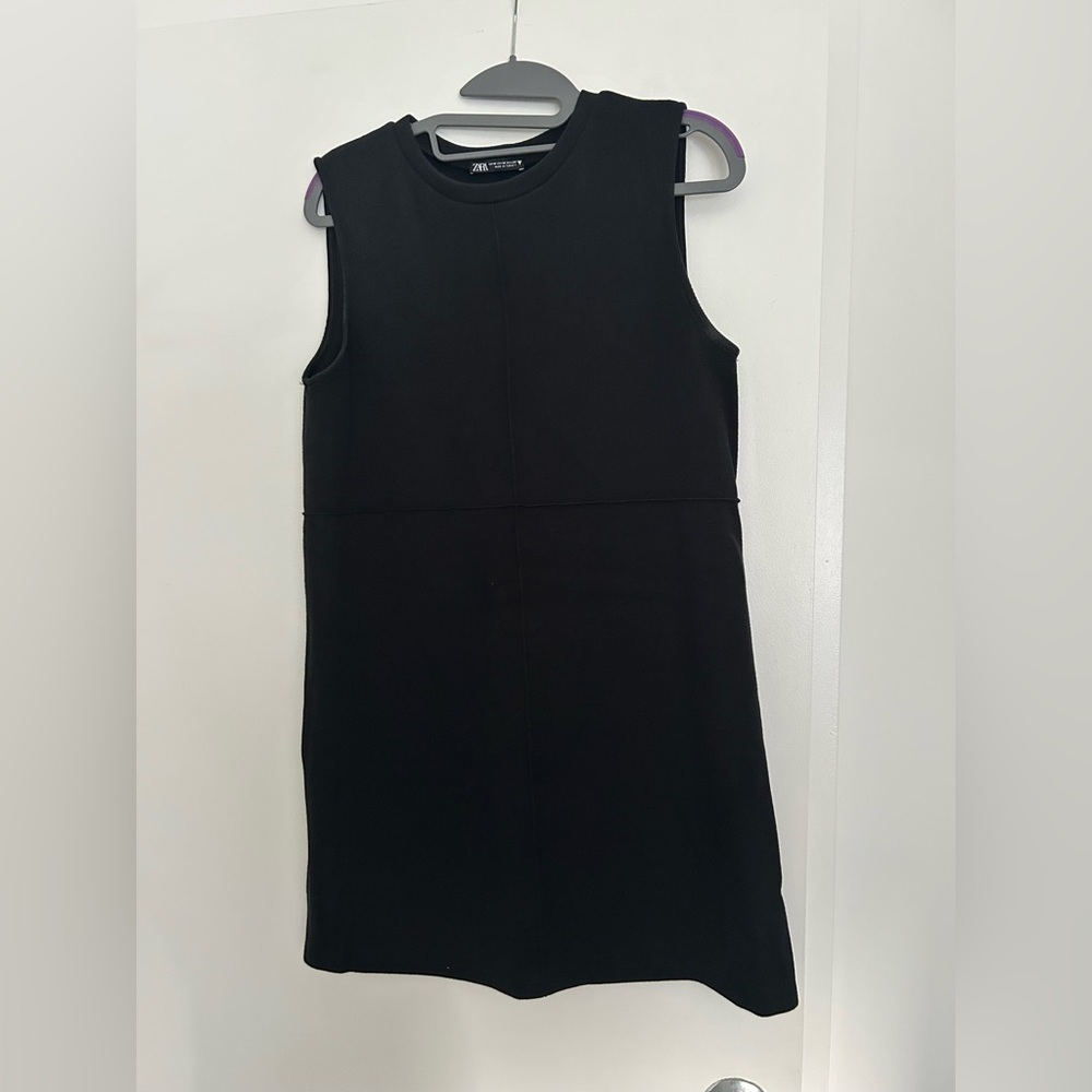 Zara Black Sheath Mini Dress Crew Neck Sleeveless